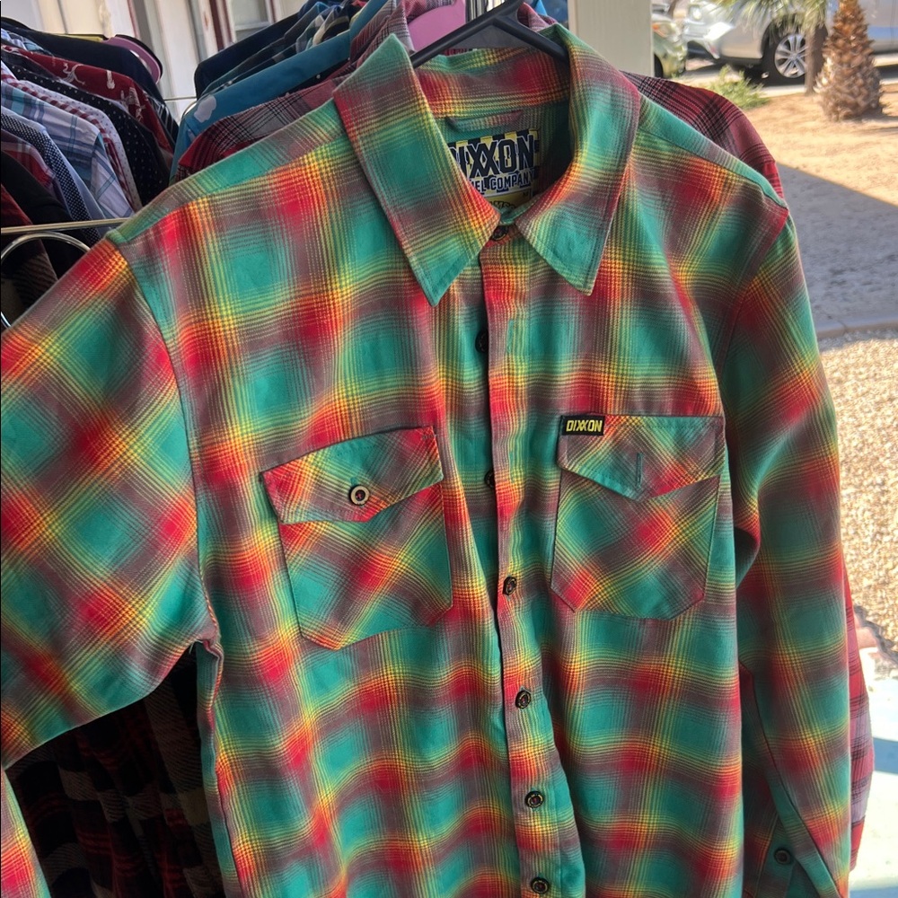 DIXXON Men's Vibrant Plaid Button Down Shirt
